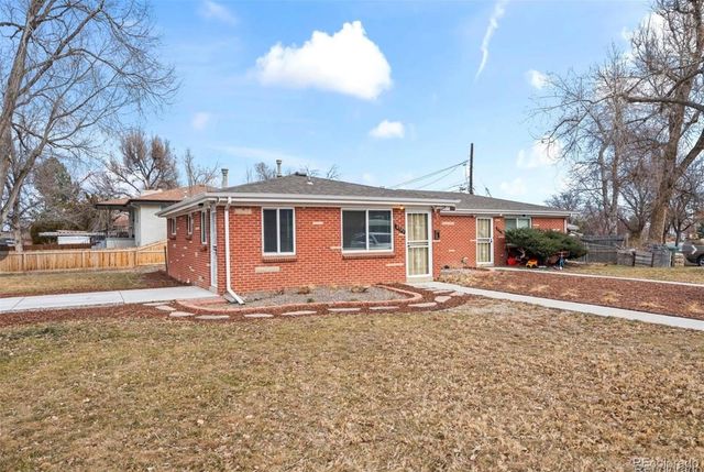 8795 W 46th Avenue, Wheat Ridge, CO 80003