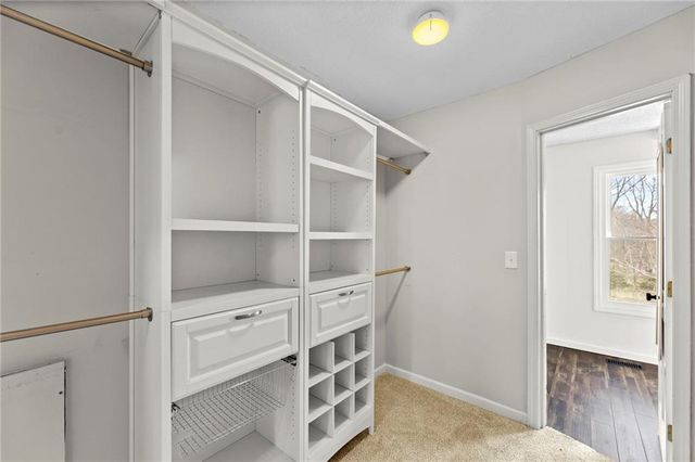 7611 Westgate Street, Lenexa, KS 66216