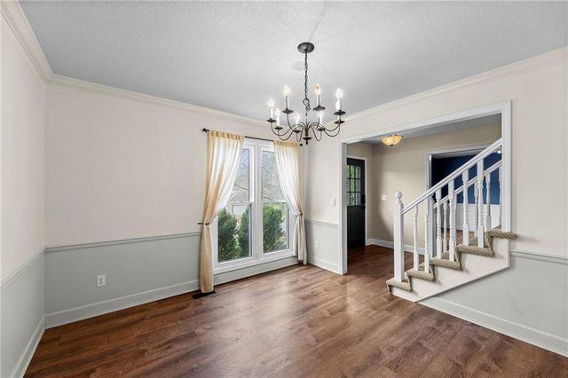 7611 Westgate Street, Lenexa, KS 66216