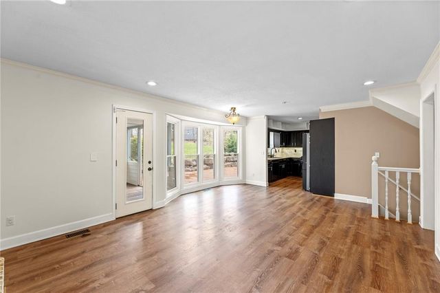 7611 Westgate Street, Lenexa, KS 66216