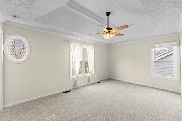 7611 Westgate Street, Lenexa, KS 66216