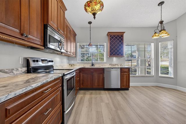 15905 INDIAN WELLS COURT, Clermont, FL 34711