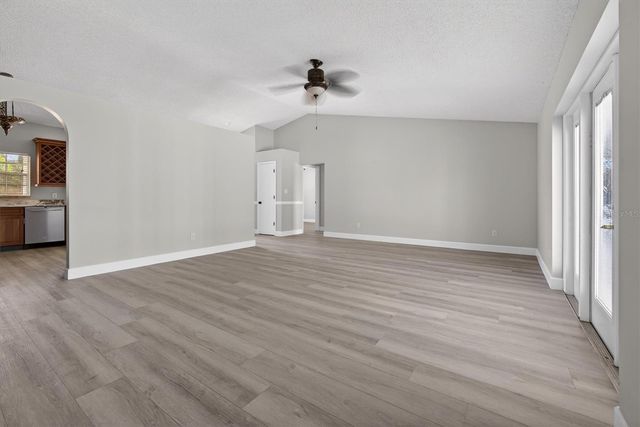 15905 INDIAN WELLS COURT, Clermont, FL 34711