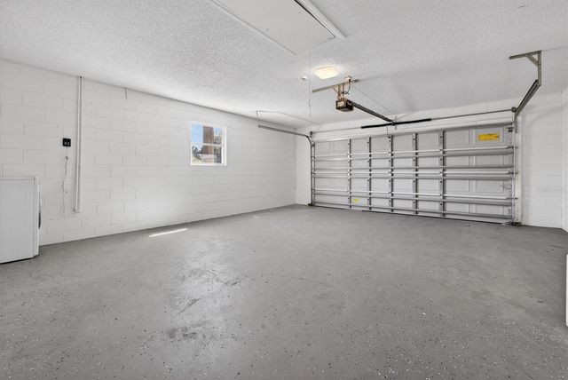 15905 INDIAN WELLS COURT, Clermont, FL 34711