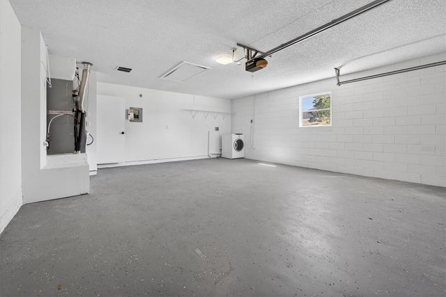 15905 INDIAN WELLS COURT, Clermont, FL 34711