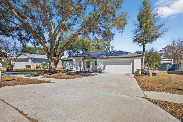 15905 INDIAN WELLS COURT, Clermont, FL 34711