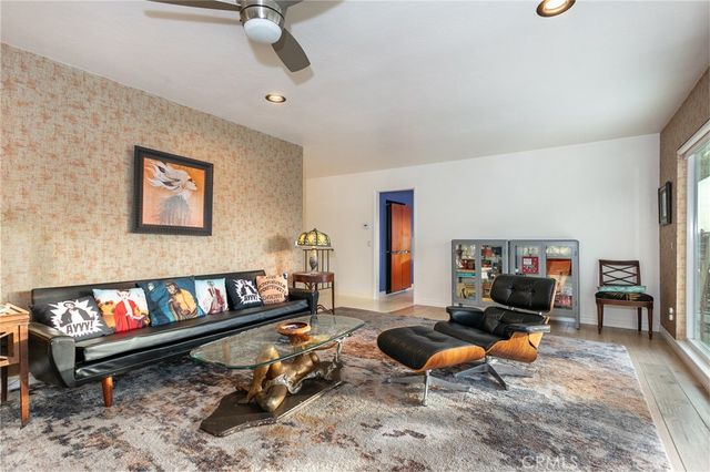 1241 Corona Drive, Glendale, CA 91205