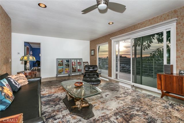 1241 Corona Drive, Glendale, CA 91205