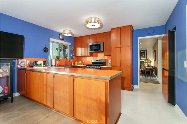 1241 Corona Drive, Glendale, CA 91205