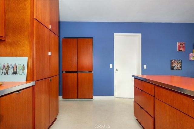 1241 Corona Drive, Glendale, CA 91205