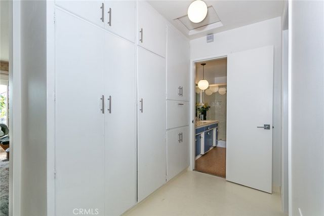 1241 Corona Drive, Glendale, CA 91205