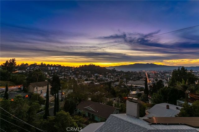 1241 Corona Drive, Glendale, CA 91205