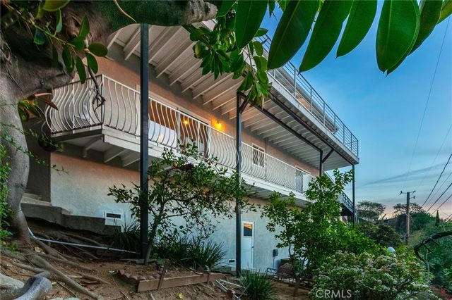 1241 Corona Drive, Glendale, CA 91205