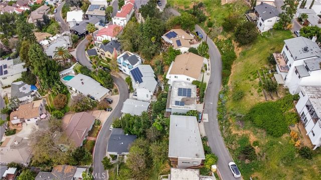 1241 Corona Drive, Glendale, CA 91205