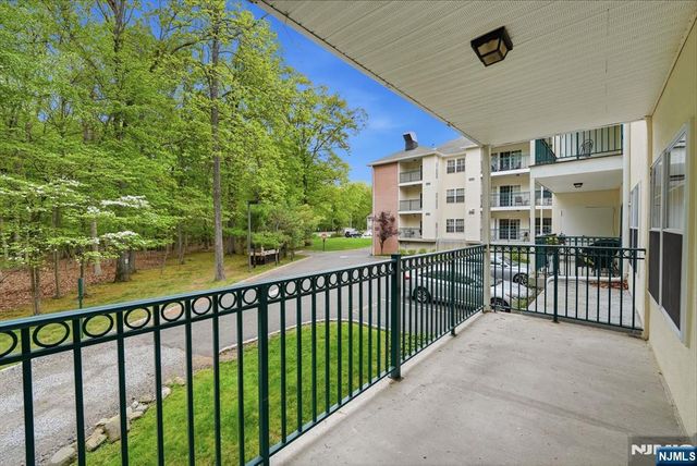 401 Dercole 120, Norwood, NJ 07648