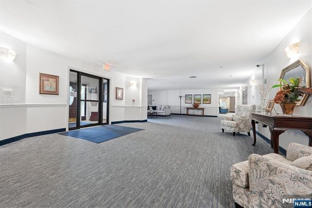 401 Dercole 120, Norwood, NJ 07648