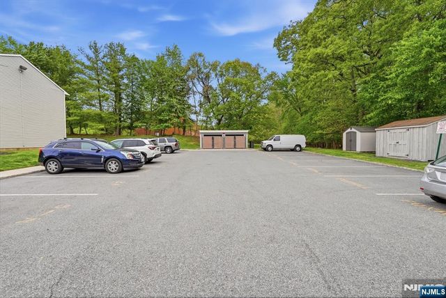 401 Dercole 120, Norwood, NJ 07648