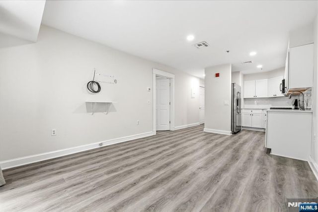 401 Dercole 120, Norwood, NJ 07648