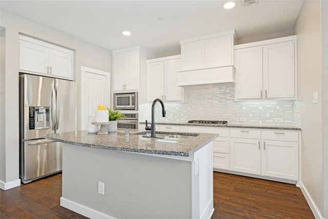 424 Texas Drive, Plano, TX 75075