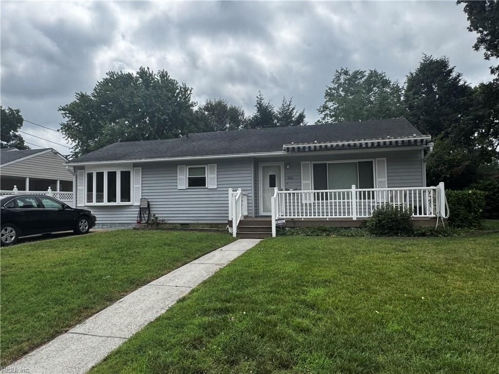 1544 Janke RD, Virginia Beach, VA 23455