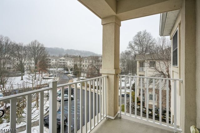 1010 Holly Ln, Cedar Grove Twp., NJ 07009