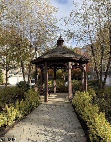 1010 Holly Ln, Cedar Grove Twp., NJ 07009