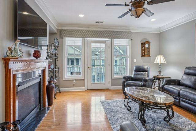 1010 Holly Ln, Cedar Grove Twp., NJ 07009