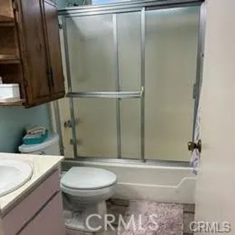 27806 Meadowcreek, Canyon Country, CA 91351