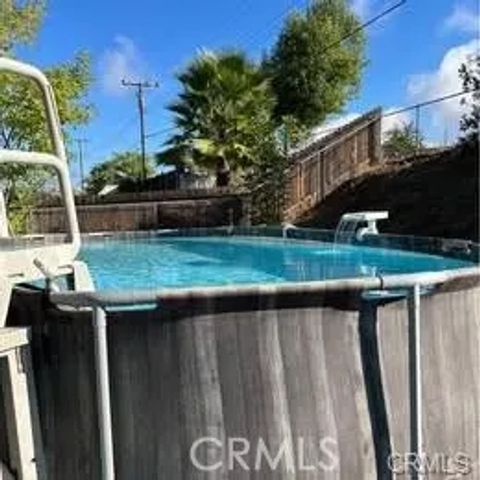 27806 Meadowcreek, Canyon Country, CA 91351