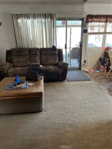 27806 Meadowcreek, Canyon Country, CA 91351