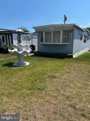 1405 FARRELL AVE #105, Cherry Hill, NJ 08002