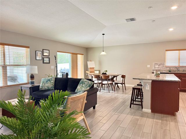 9231 FREEDOM HILL DRIVE, Seffner, FL 33584