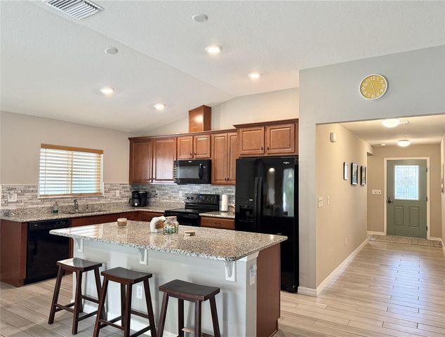 9231 FREEDOM HILL DRIVE, Seffner, FL 33584