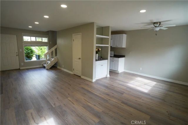 320 12th Street 12, Seal Beach, CA 90740