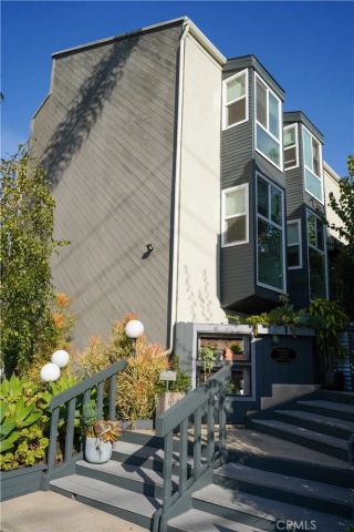 320 12th Street 12, Seal Beach, CA 90740