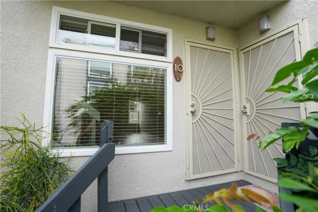 320 12th Street 12, Seal Beach, CA 90740