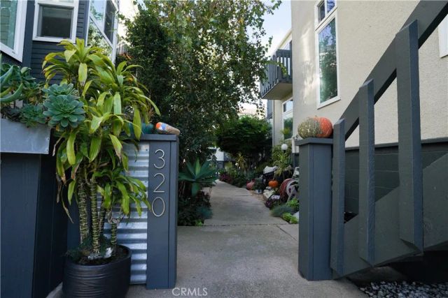 320 12th Street 12, Seal Beach, CA 90740