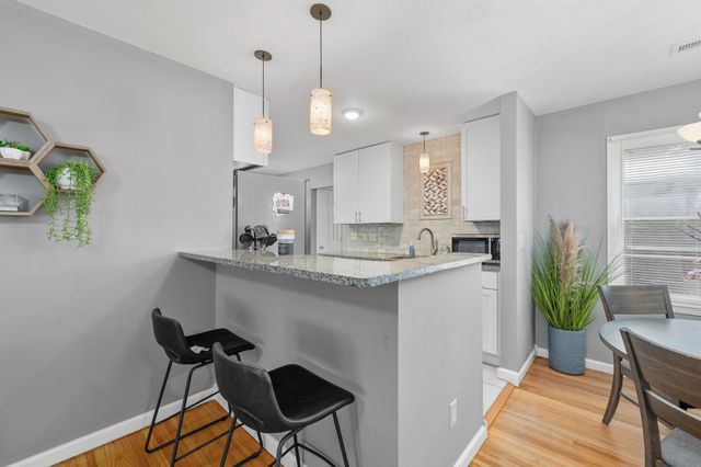 1914 S Bleckley Dr, Wichita, KS 67218