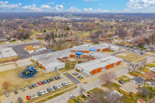 1914 S Bleckley Dr, Wichita, KS 67218