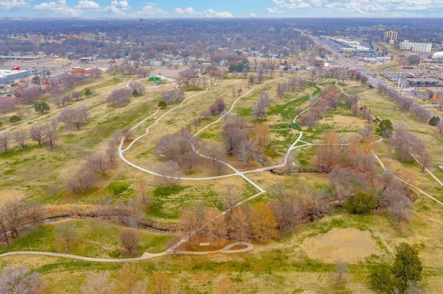 1914 S Bleckley Dr, Wichita, KS 67218