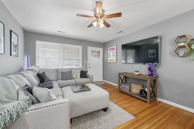 1914 S Bleckley Dr, Wichita, KS 67218