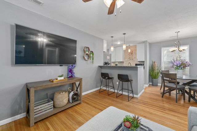 1914 S Bleckley Dr, Wichita, KS 67218