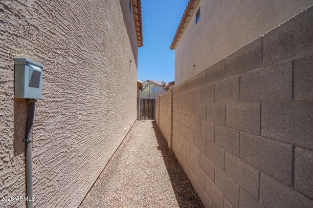 10225 W CAMELBACK Road 28, Phoenix, AZ 85037