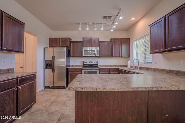 10225 W CAMELBACK Road 28, Phoenix, AZ 85037