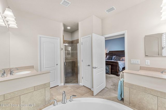 8533 Drayton Circle, Melbourne, FL 32940