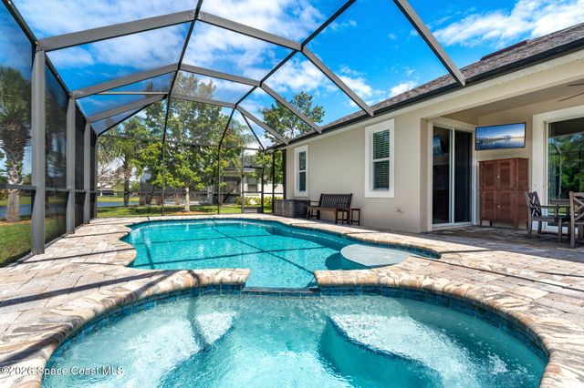 8533 Drayton Circle, Melbourne, FL 32940