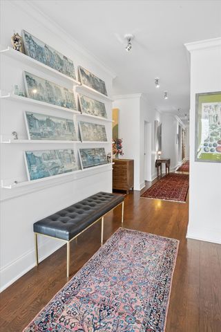 1418 N LaSalle Drive 3, Chicago, IL 60610