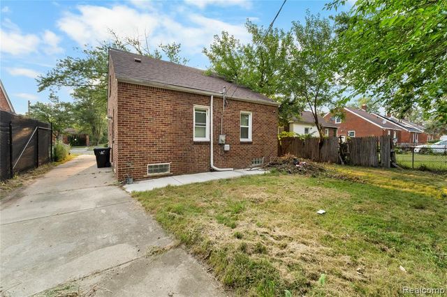 19214 Sunset Street, Detroit, MI 48234