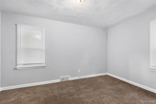 19214 Sunset Street, Detroit, MI 48234