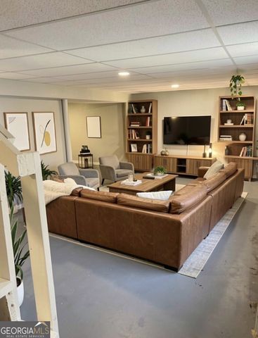 8908 Thomas Road, Jonesboro, GA 30238